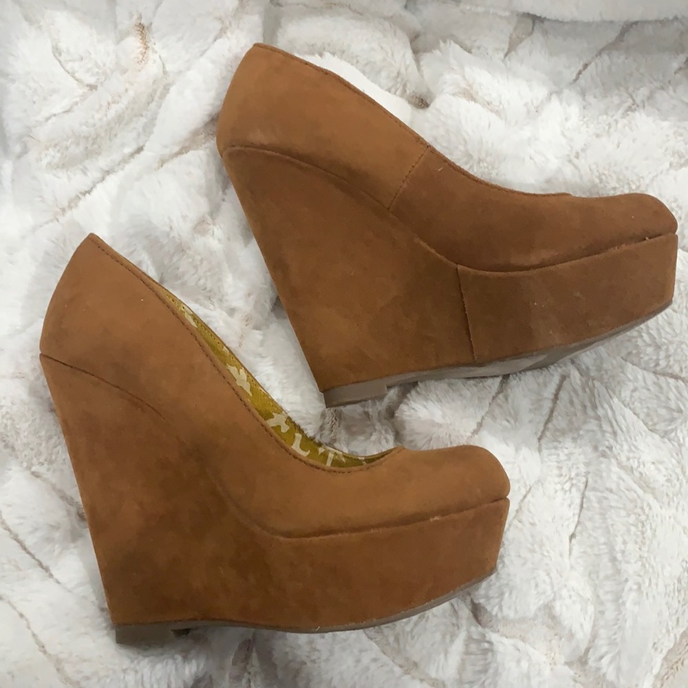 Olsenboye women’s platforms
